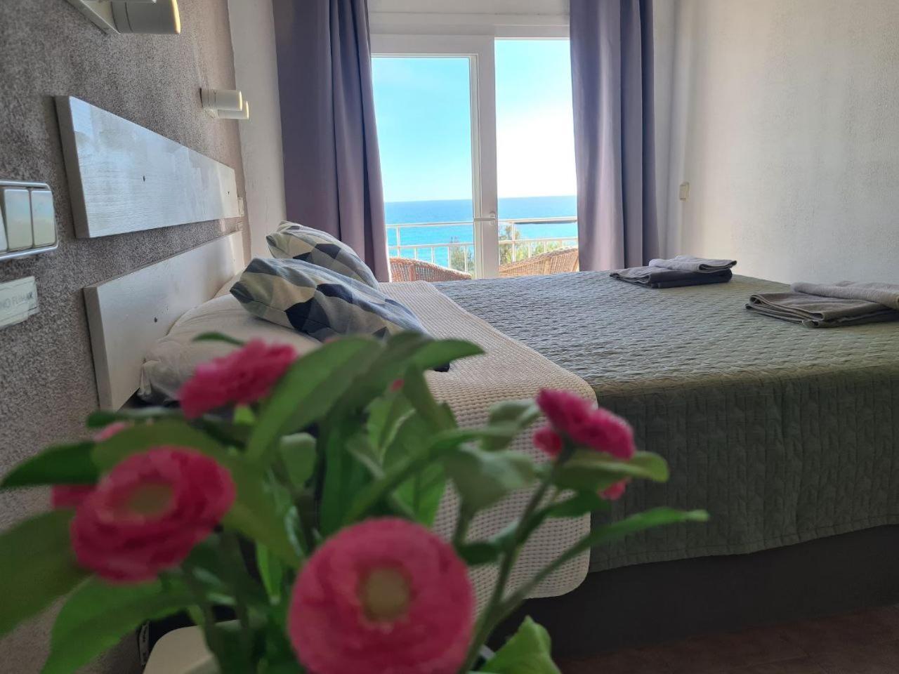 Amena Mar Gasthuis 3*
